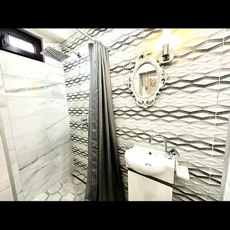 Nataly New Luxury On Black Sea Apartment Warna